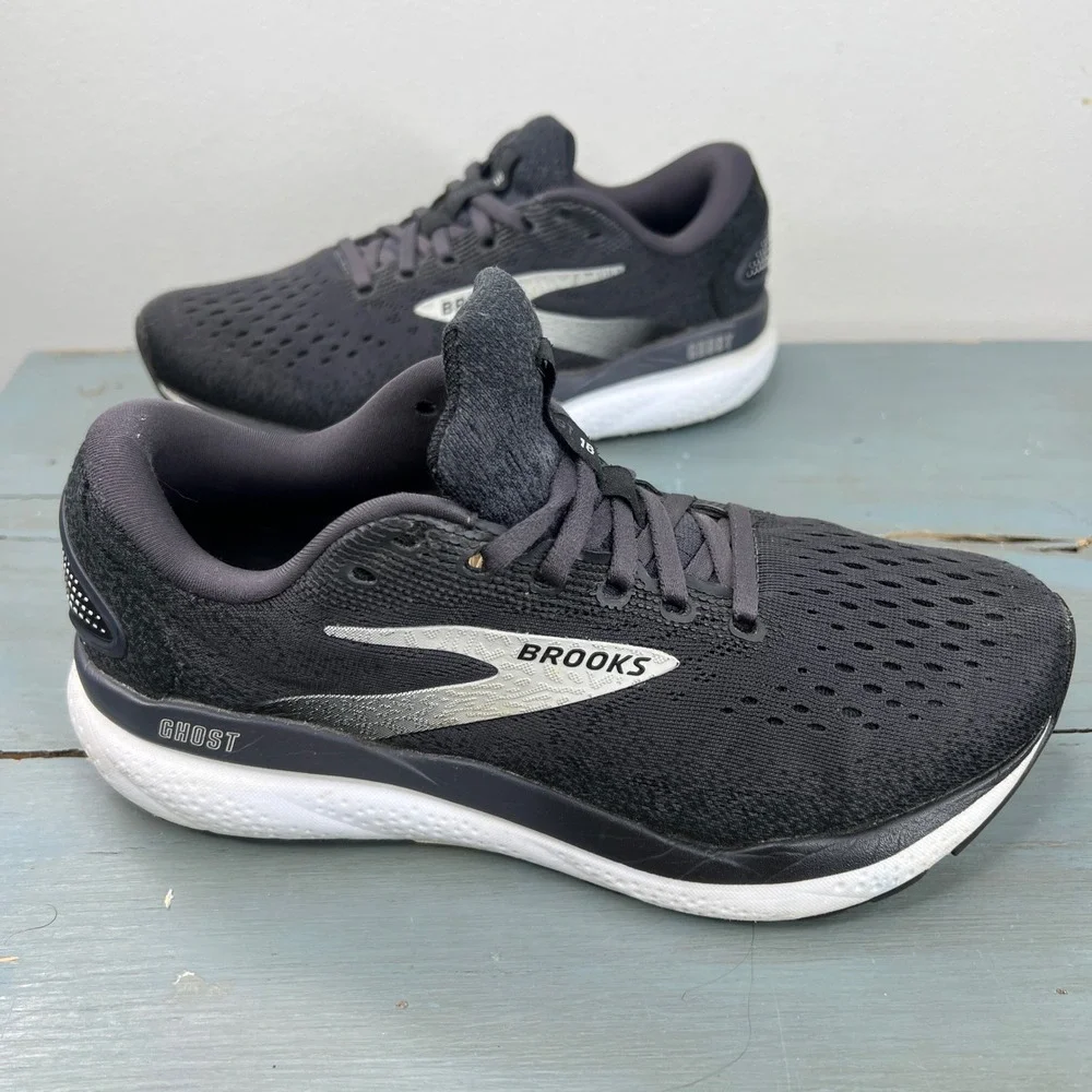 Brooks ghost 16